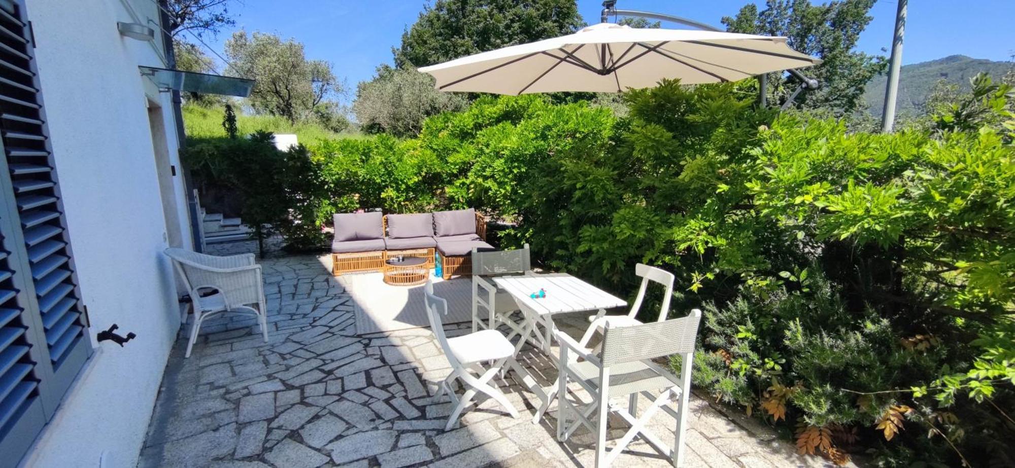 Ferienwohnung Residenza Bertolini Fosdinovo Exterior foto